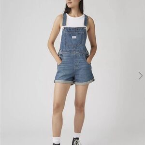 Levi’s Women’s Shortalls - Medium